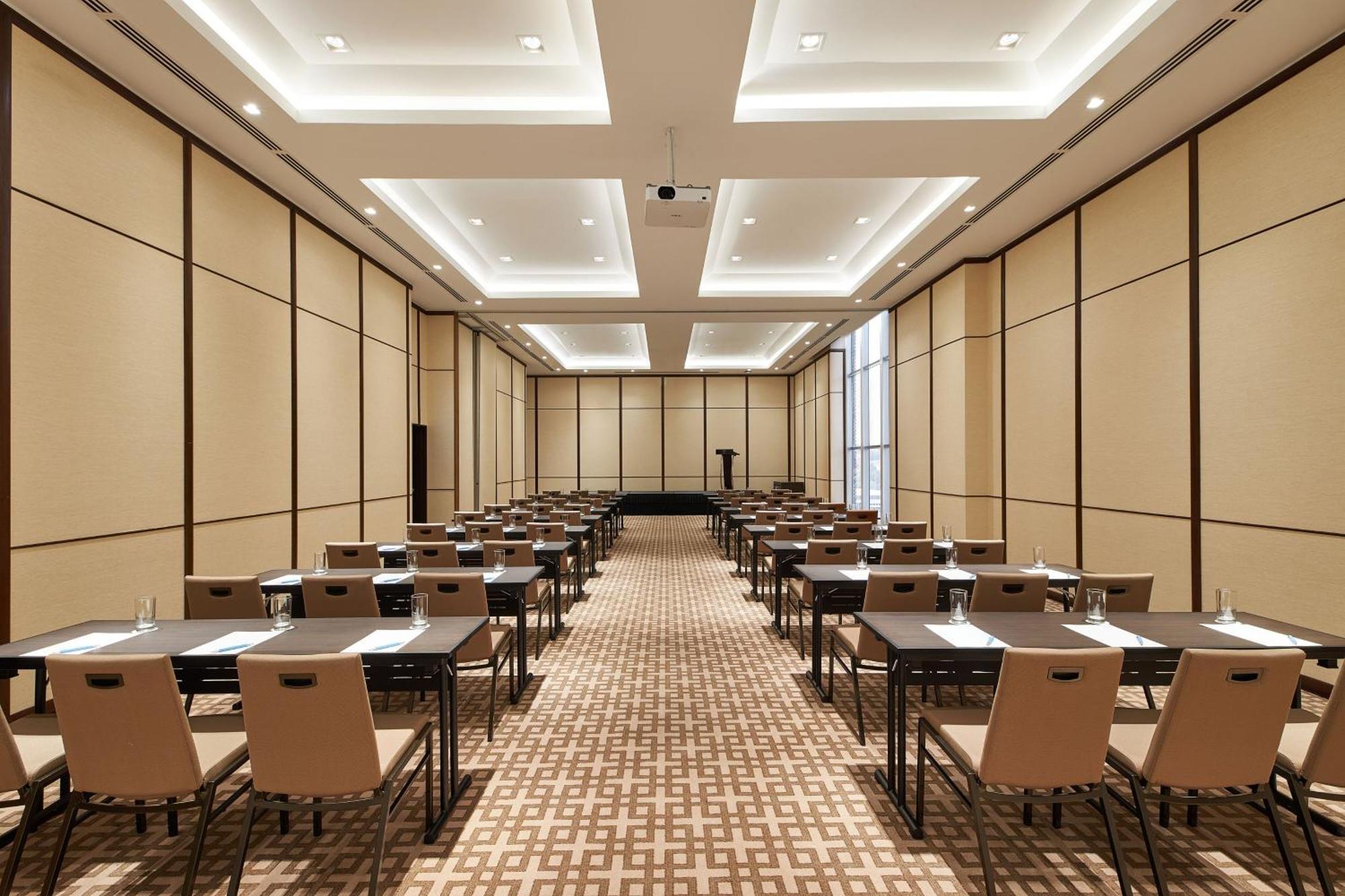 Four Points By Sheraton Kuala Lumpur, Chinatown Exterior photo