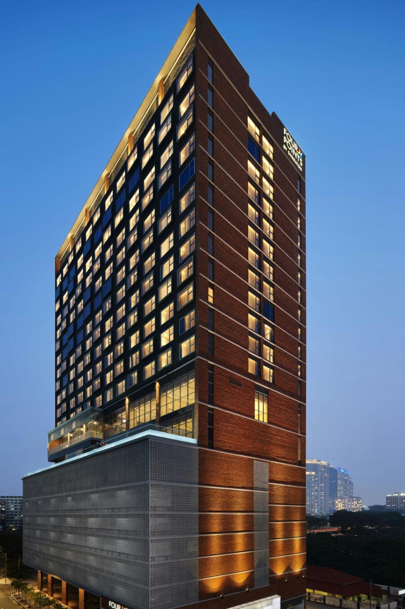 Four Points By Sheraton Kuala Lumpur, Chinatown Exterior photo